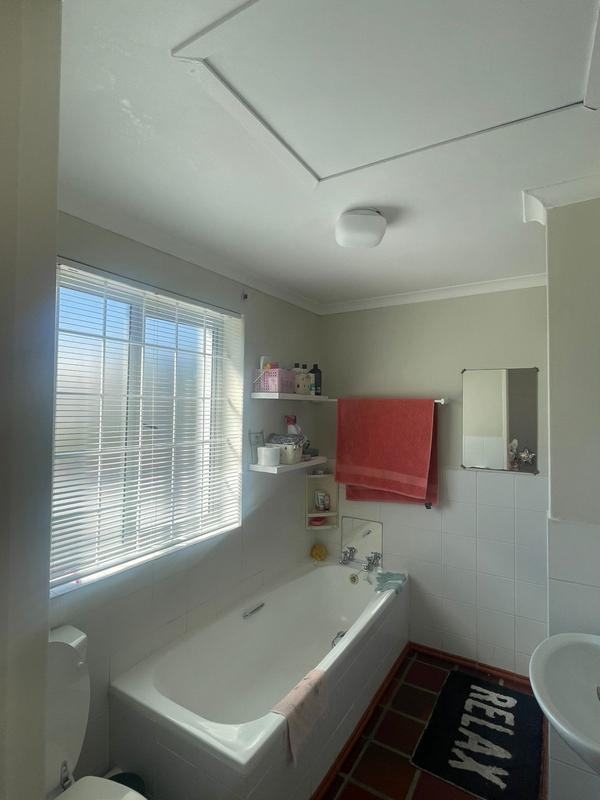 To Let 3 Bedroom Property for Rent in Simonswyk Western Cape